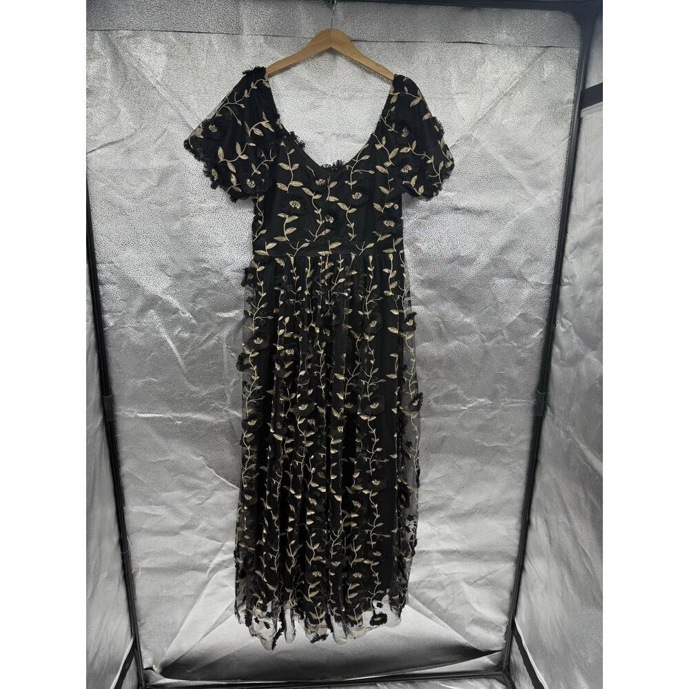 ARULA Black Maxi Dress with Cream Floral Stitching - Picture 7 of 9